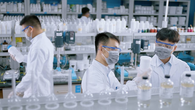 巴德富榮膺2022廣東(dong) 省塗料行業(ye) “專(zhuan) 精特新”重點扶持企業(ye) 