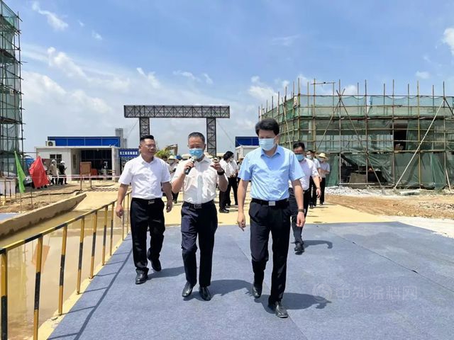 首次公開亮相！廣西凱倫(lun) 迎來貴港市市委書(shu) 記何錄春，市長朱會(hui) 東(dong) 蒞臨(lin) 指導