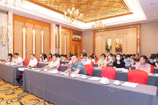 積極參與(yu) 團體(ti) 標準培訓，推動智能製造，福建省塗料工業(ye) 協會(hui) 在行動！