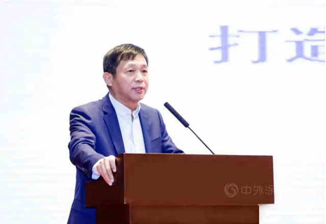 北新建材董占波：努力實現“近零排放” 帶動綠色建材發展