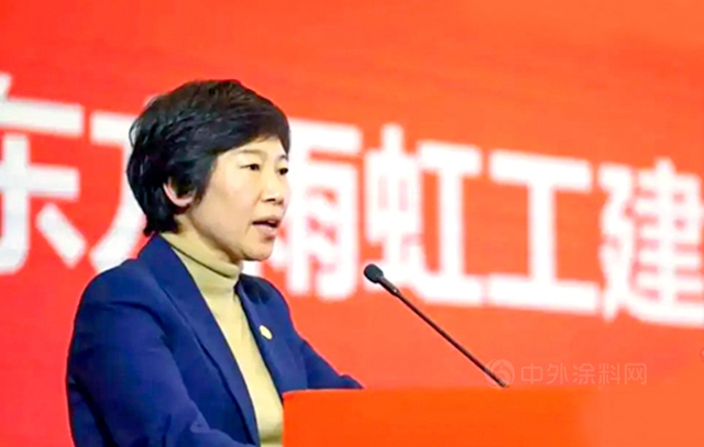 東(dong) 方雨虹張誌萍成為(wei) “中國最佳CEO”唯一建材女總裁