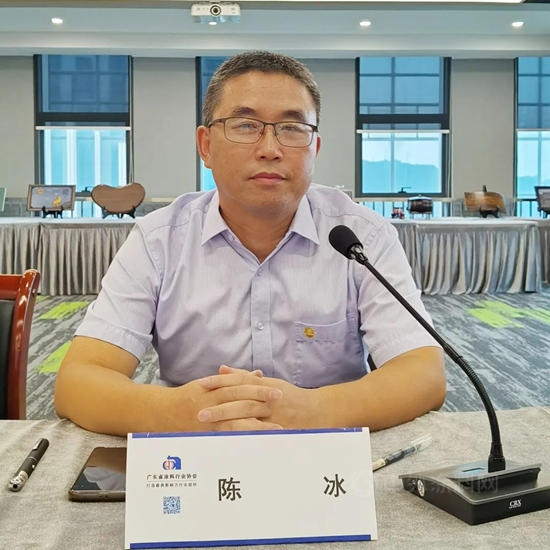 廣東(dong) 省塗料行業(ye) 協會(hui) 經銷商分會(hui) 副理事長單位擴大工作會(hui) 議舉(ju) 行