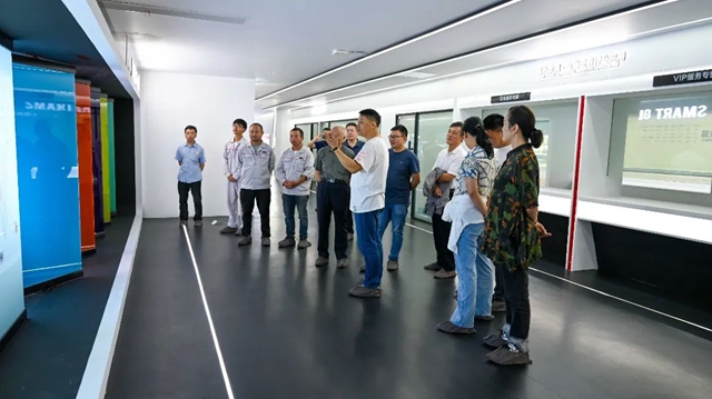江蘇華盛鋰電材料股份有限公司考察團蒞臨(lin) 晨光工業(ye) 園參觀考察！