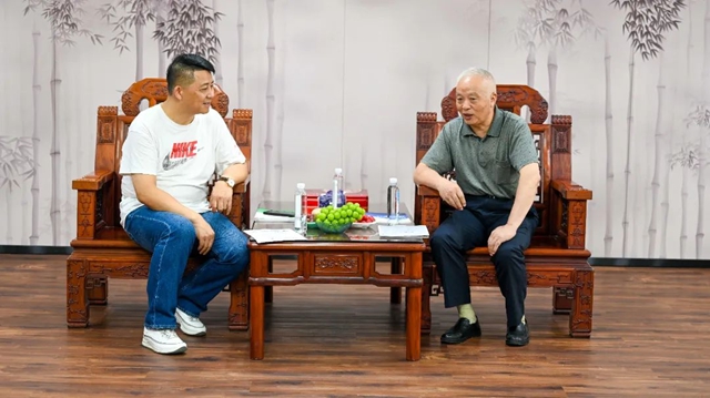 江蘇華盛鋰電材料股份有限公司考察團蒞臨(lin) 晨光工業(ye) 園參觀考察！
