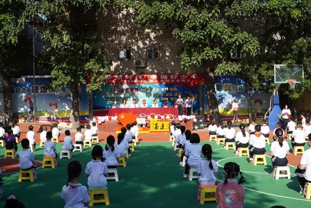 北新建材愛心捐贈進校園，溫暖傳(chuan) 遞助未來