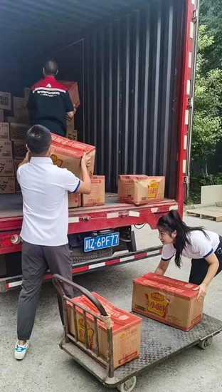 馳援四川瀘定！科順股份攜優(you) 秀夥(huo) 伴緊急趕赴震區