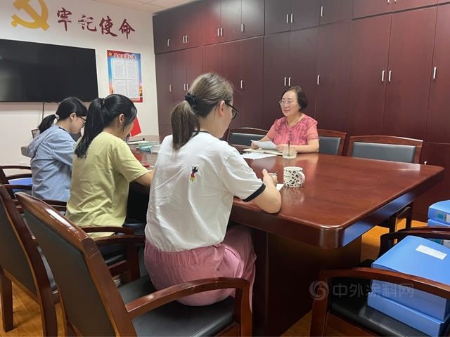以“黨(dang) 建創新”全麵提升行業(ye) 協會(hui) 工作質與(yu) 效——寧波塗協參加市經信領域行業(ye) 協會(hui) 黨(dang) 建工作暨業(ye) 務培訓會(hui) 議