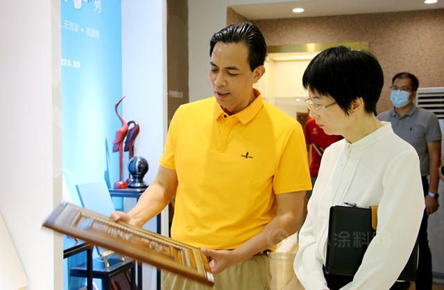 廣東(dong) 佛山市順德區副區長朱淩霞一行蒞臨(lin) 美塗士調研指導