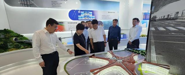 平涼市委書(shu) 記王旭帶隊赴北新集團建材股份有限公司考察