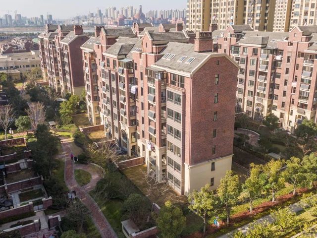 威士伯案例風采丨精致外牆與(yu) 自然融合彰顯建築隱貴氣質