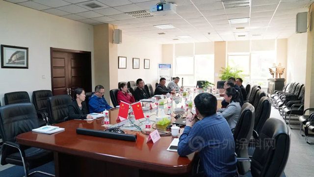 中國塗料工業(ye) 協會(hui) 領導一行蒞臨(lin) 富思特考察指導