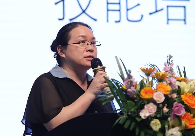 疫情後時代，藝術塗料企業(ye) 怎樣活好