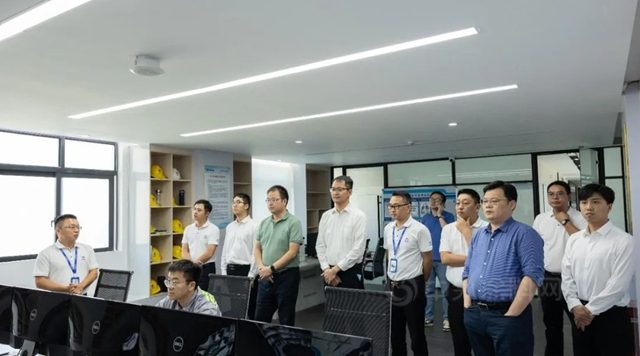 亞(ya) 士副總裁徐誌新一行蒞臨(lin) 恒和永盛集團參觀交流