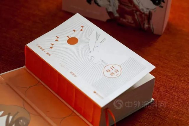 展辰聯袂六神磊磊推出2023《每日唐詩》日曆，敬獻每個(ge) 追求詩與(yu) 遠方的你