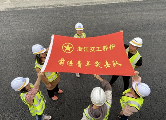 聯姻3000億(yi) 國企豪門！東(dong) 方雨虹李衛國回國第一簽