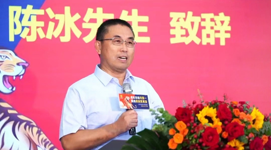 展辰家具漆動如脫兔，線上雲(yun) 招商次次不同