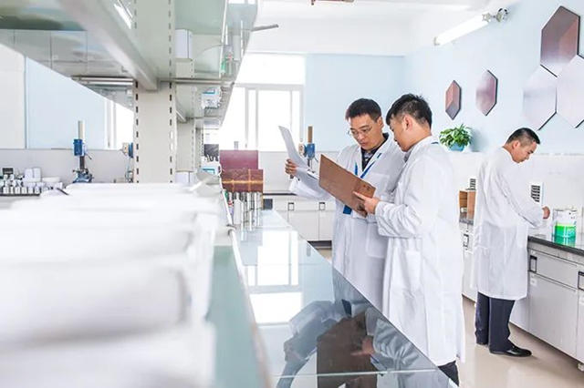 技術推動進步！嘉寶莉獲石化聯合會(hui) 2022年度科技進步獎