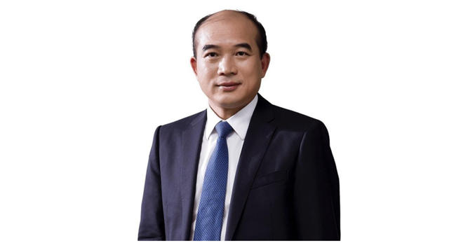 三棵樹二十周年之際，董事長洪傑當選為(wei) 全國政協委員