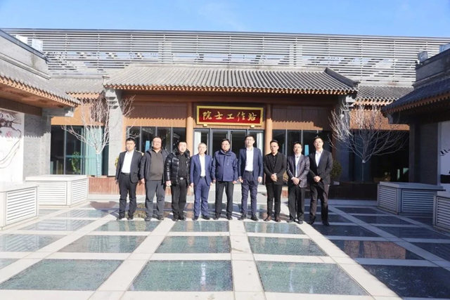 北新建材與(yu) 哈爾濱市城鄉(xiang) 發展集團、哈爾濱簡約新型建材簽署三方戰略合作協議
