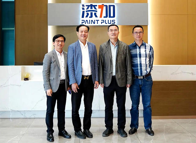 廣東(dong) 省家具協會(hui) 王克會(hui) 長寄語漆加：創新驅動，做強做大！