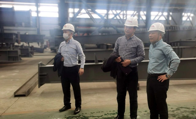 海虹老人與(yu) 鴻路鋼構簽署戰略合作協議
