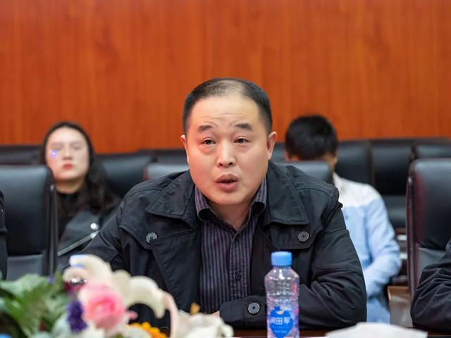 南昌大學隆重舉(ju) 行“廣源獎學金”頒獎儀(yi) 式