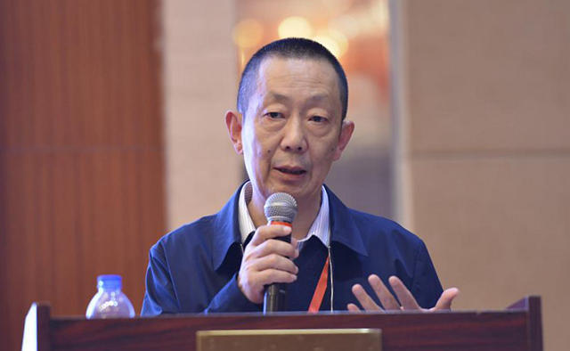 廣東(dong) 省膠粘劑行業(ye) 協會(hui) 首任會(hui) 長孫東(dong) 成：以創新促進行業(ye) 高質量發展