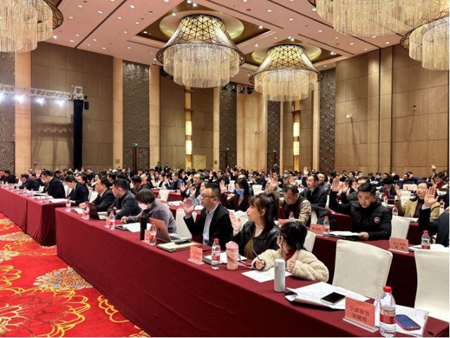 2023年寧波塗料產(chan) 業(ye) 創新發展論壇暨寧波塗協六屆三次會(hui) 員大會(hui) 取得圓滿成功