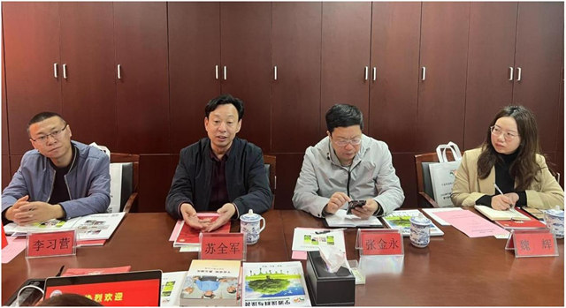 交流學習(xi) 拓思路 借鑒經驗促發展 ——河南省塗料行業(ye) 協會(hui) 蒞臨(lin) 寧波塗協交流互學