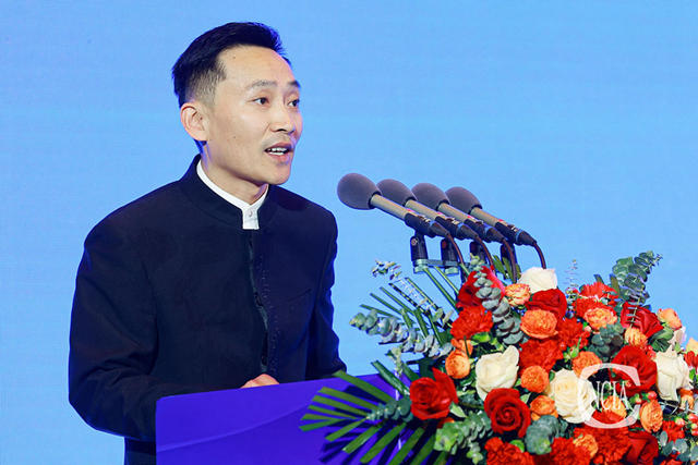 齊魯漆業(ye) 董事長孫光明：肩負民族塗料旗幟走向更高更強