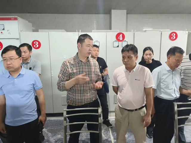 廣東(dong) 化州與(yu) 連州兩(liang) 地政協領導蒞臨(lin) 廣源調研指導