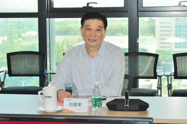 北新建材黨(dang) 委副書(shu) 記、總經理管理會(hui) 見中國塗料工業(ye) 協會(hui) 會(hui) 長劉普軍(jun) 一行