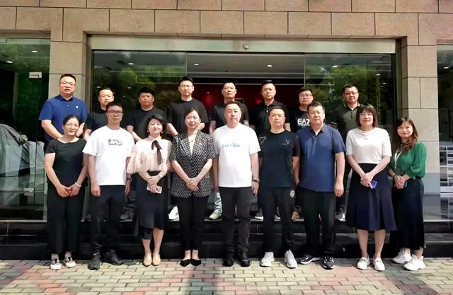 立邦與(yu) 合家和家裝再續戰略合作，推動家裝行業(ye) 高質量發展