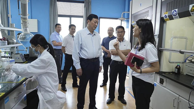 中塗協劉普軍(jun) 會(hui) 長一行蒞臨(lin) 巴德富考察指導