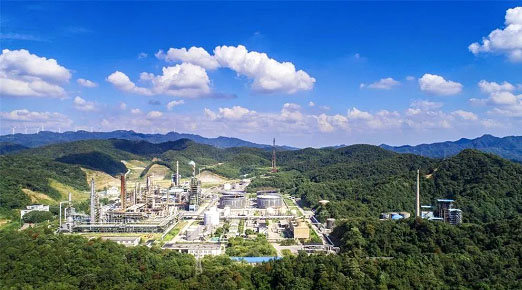 700億(yi) 大佬，投資10億(yi) 建設高性能環氧樹脂