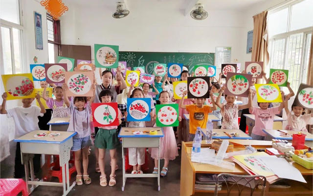 凝心聚荔 為(wei) 愛+1丨三棵樹邀您一起匯聚愛，共助鄉(xiang) 村兒(er) 童成長