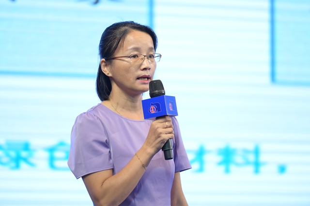 廣東(dong) 省塗料行業(ye) 協會(hui) 第九屆第四次理事會(hui) 工作會(hui) 議在江門舉(ju) 行