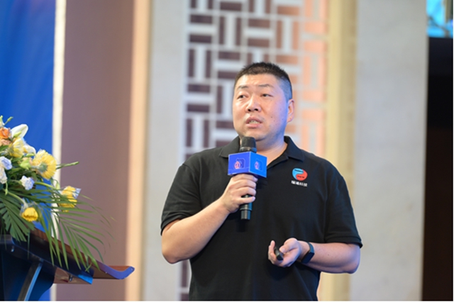 廣東(dong) 省塗料行業(ye) 協會(hui) 第九屆第四次理事會(hui) 工作會(hui) 議在江門舉(ju) 行