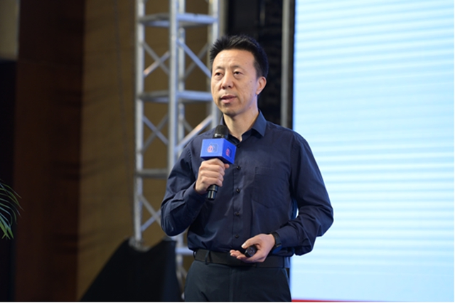 廣東(dong) 省塗料行業(ye) 協會(hui) 第九屆第四次理事會(hui) 工作會(hui) 議在江門舉(ju) 行