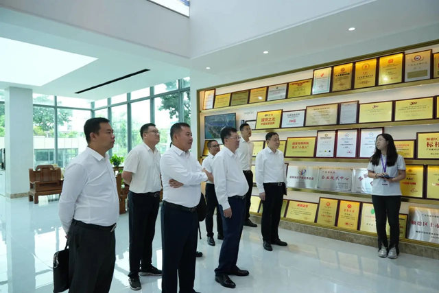 美塗士與(yu) 中建一局三公司簽訂戰略合作協議