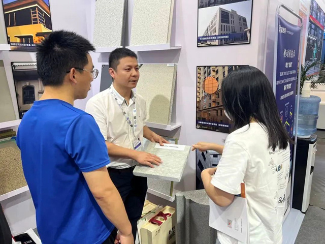 直擊富思特塗博會(hui) 展會(hui) 現場，精彩瞬間不容錯過！