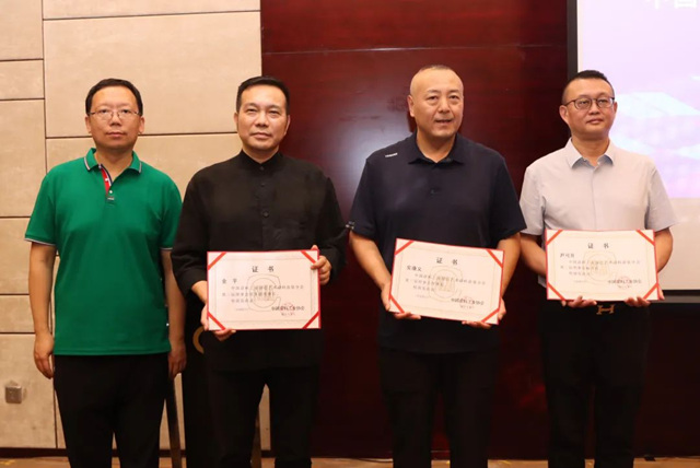 藝術塗料塗裝分會(hui) 領導換屆，上任即麵對價(jia) 格戰難題