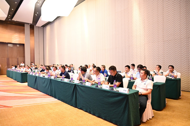 工業(ye) 漆大佬齊聚的這場會(hui) 議 都聊些啥？