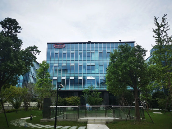 德威塗料攜手吉利旗下睿藍新能源再創新裏程
