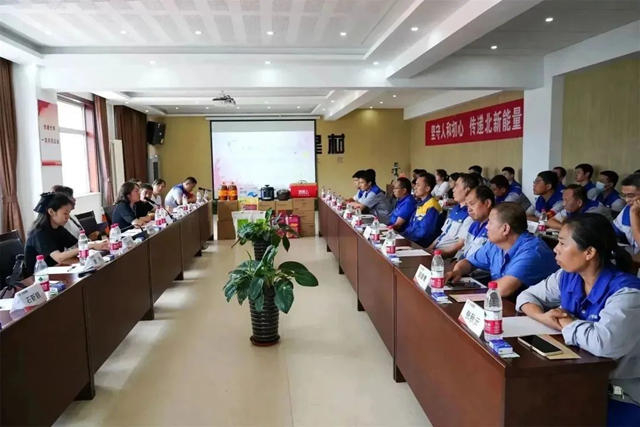 北新建材工會(hui) 赴涿州慰問受災員工