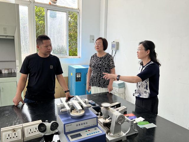 寧波塗協標委會(hui) 專(zhuan) 家赴《機械設備用水性聚氨酯塗料》 團體(ti) 標準實施企業(ye) 指導工作