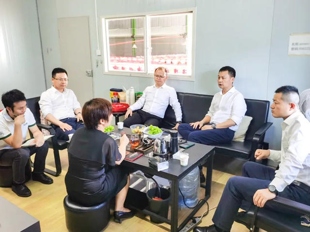 科順股份集團董事長陳偉(wei) 忠深入零售市場一線，堅定信心加速布局
