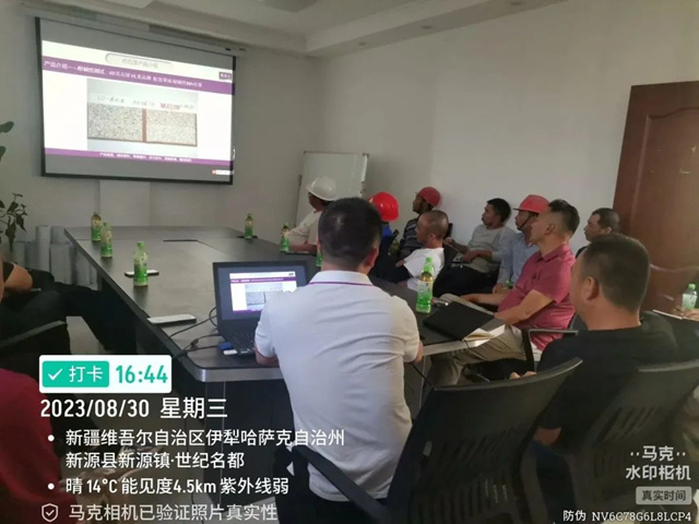 美塗士仿石漆伊犁3萬(wan) 平方項目進場開動！
