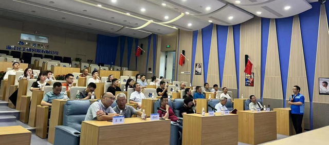 學習(xi) 標杆拓思路  穩中求進思創新 ——寧波塗協組織赴青島塗料標杆企業(ye) 參觀學習(xi) 