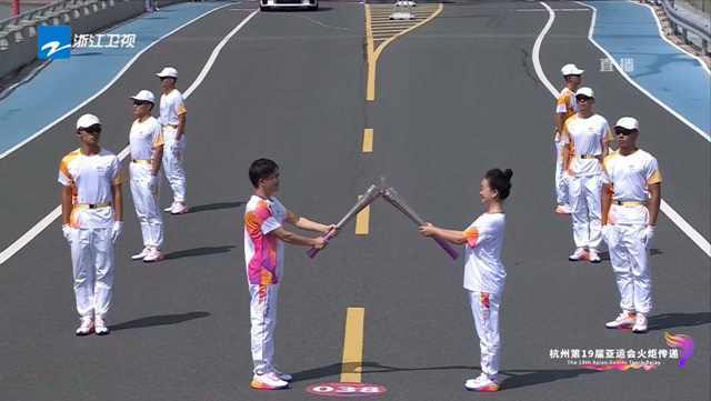 第38位火炬手！杭州亞(ya) 運會(hui) 跑來一位塗料人